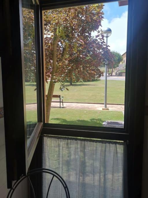 Estancia Con Jardin Entre Golf Y Monte - Cerca Logrono Sojuela エクステリア 写真